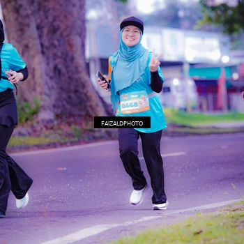 Runner Photo 8323523