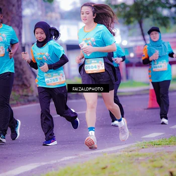 Runner Photo 8323534
