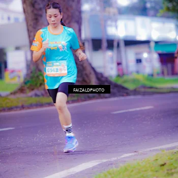 Runner Photo 8323536