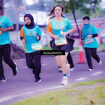 Runner Photo 8323538