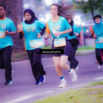 Runner Photo 8323540