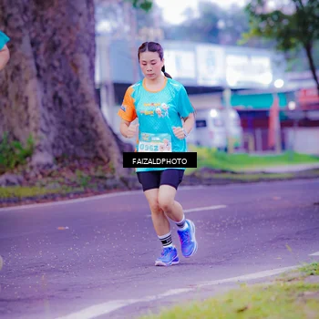 Runner Photo 8323542