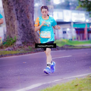 Runner Photo 8323543