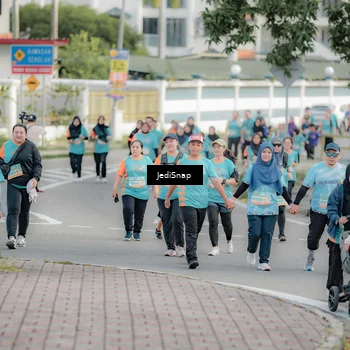 Runner Photo 8323616