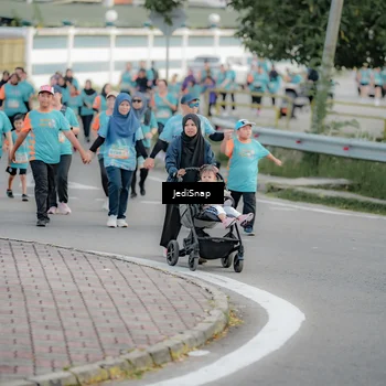 Runner Photo 8323631