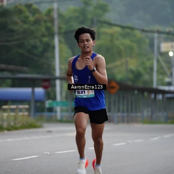 Runner Photo 8323649