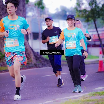 Runner Photo 8323651