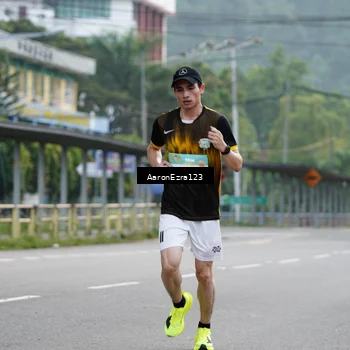 Runner Photo 8323656