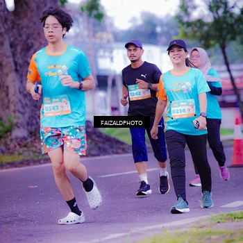 Runner Photo 8323657