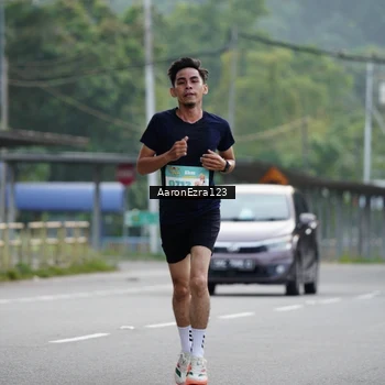 Runner Photo 8323658