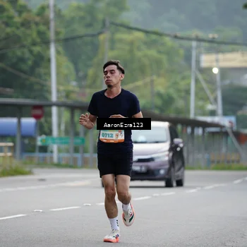 Runner Photo 8323661
