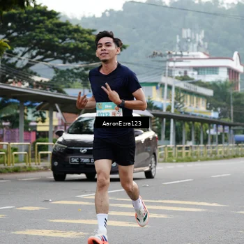 Runner Photo 8323664
