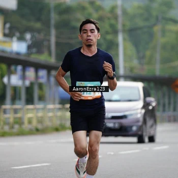 Runner Photo 8323665