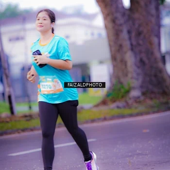 Runner Photo 8323669
