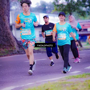 Runner Photo 8323674