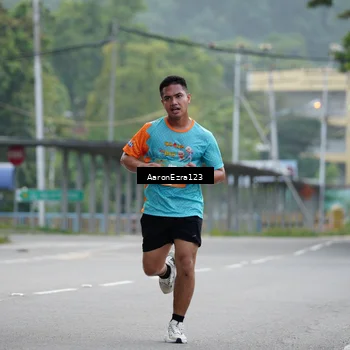 Runner Photo 8323677