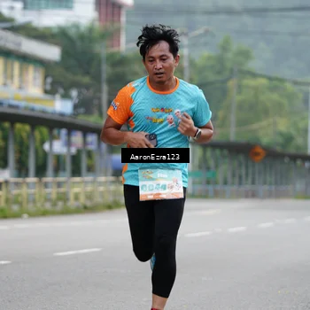 Runner Photo 8323679
