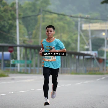 Runner Photo 8323683