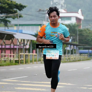 Runner Photo 8323688