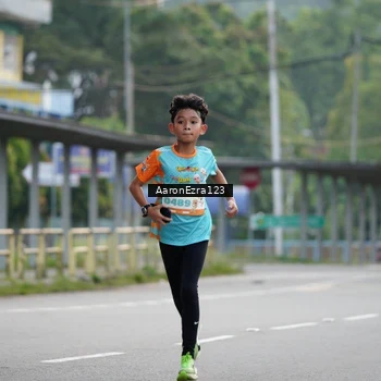 Runner Photo 8323692