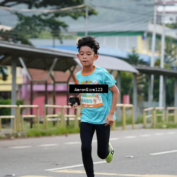 Runner Photo 8323700
