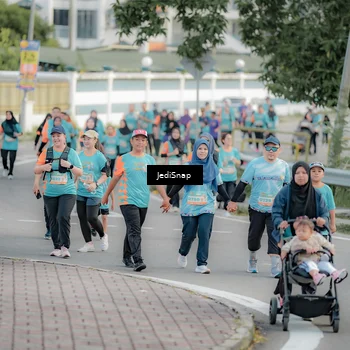 Runner Photo 8323702