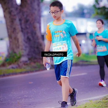 Runner Photo 8323704