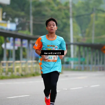 Runner Photo 8323706