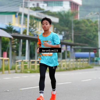 Runner Photo 8323709