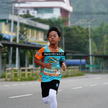 Runner Photo 8323720