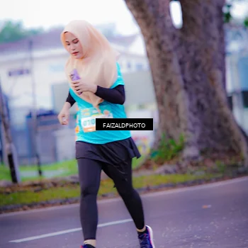Runner Photo 8323754