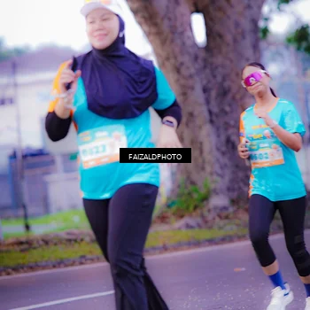 Runner Photo 8323774