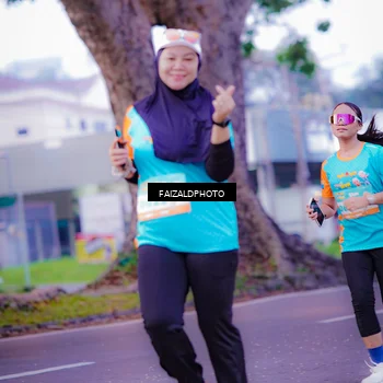 Runner Photo 8323775