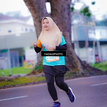Runner Photo 8323778