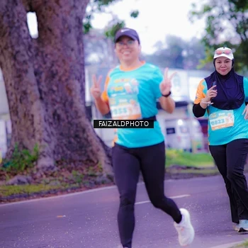 Runner Photo 8323807