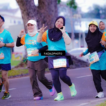 Runner Photo 8323858