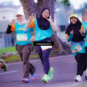 Runner Photo 8323859