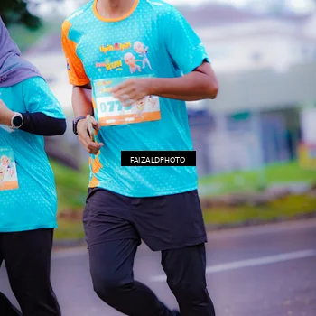 Runner Photo 8323886