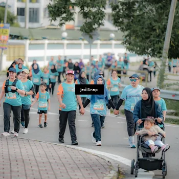 Runner Photo 8323891