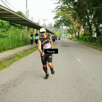 Runner Photo 8323892