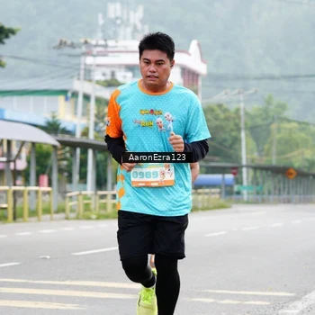 Runner Photo 8323907