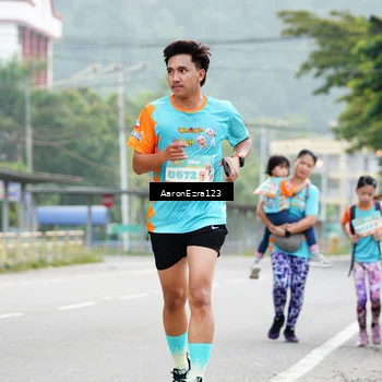 Runner Photo 8323916