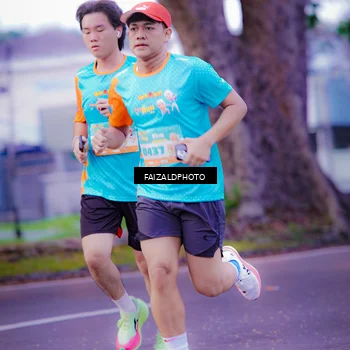 Runner Photo 8323921