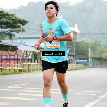 Runner Photo 8323925