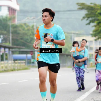 Runner Photo 8323929