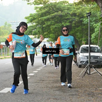 Runner Photo 8323943