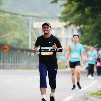 Runner Photo 8323961