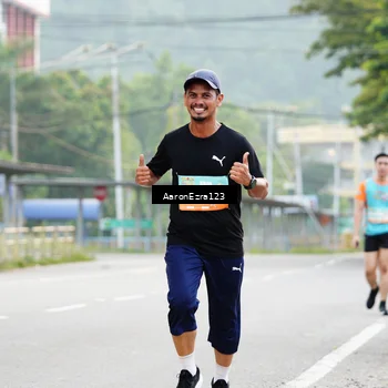 Runner Photo 8323965