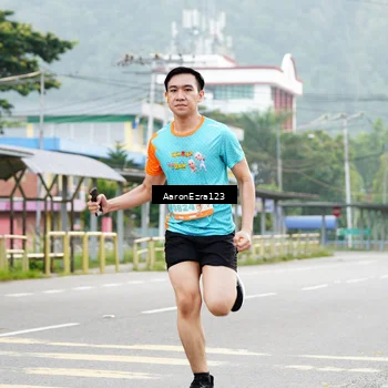 Runner Photo 8323980