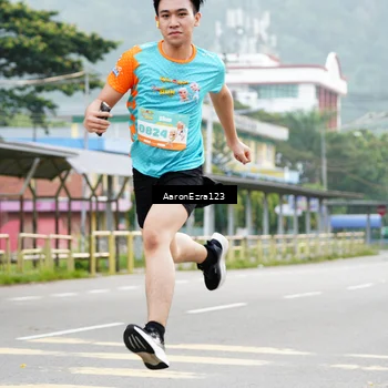 Runner Photo 8323986